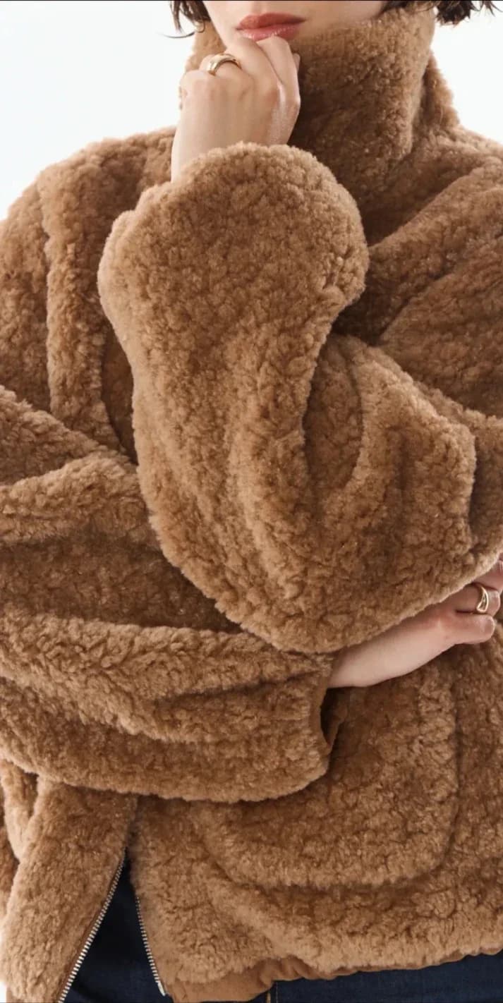 Veste réversible camel en fausse fourrure, vue 2